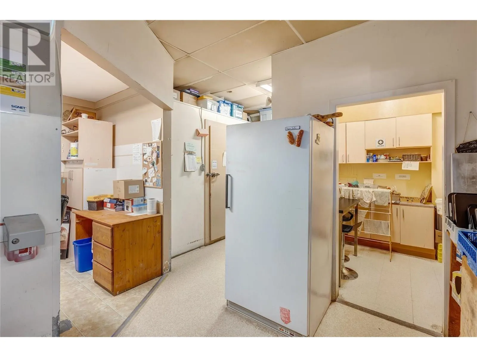 10110 Main Street