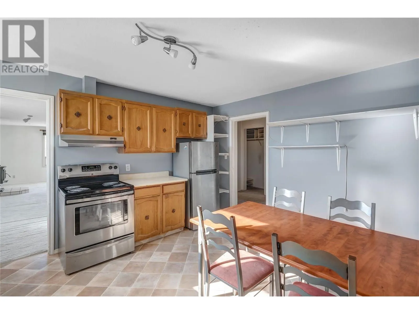 10110 Main Street