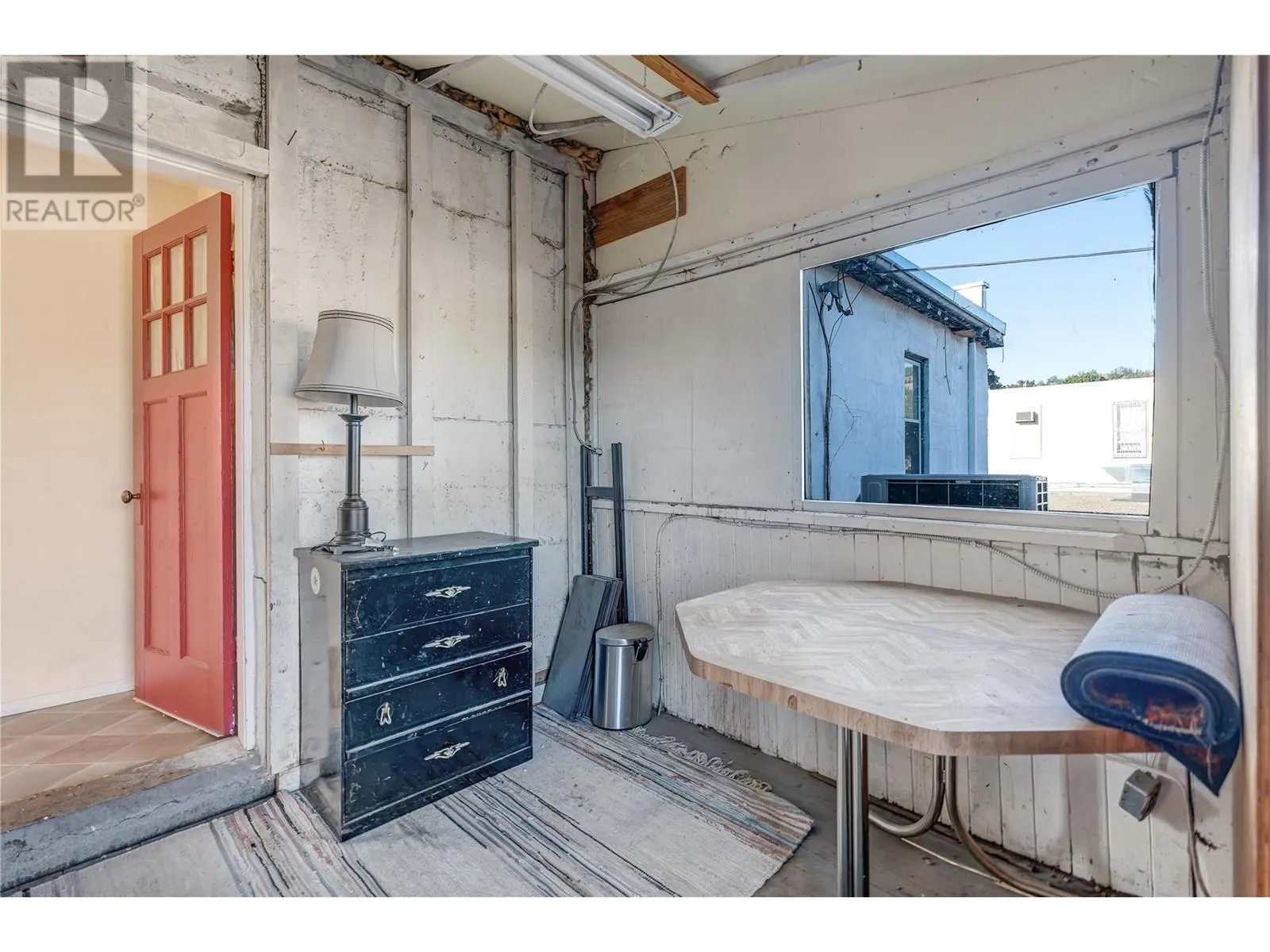 10110 Main Street
