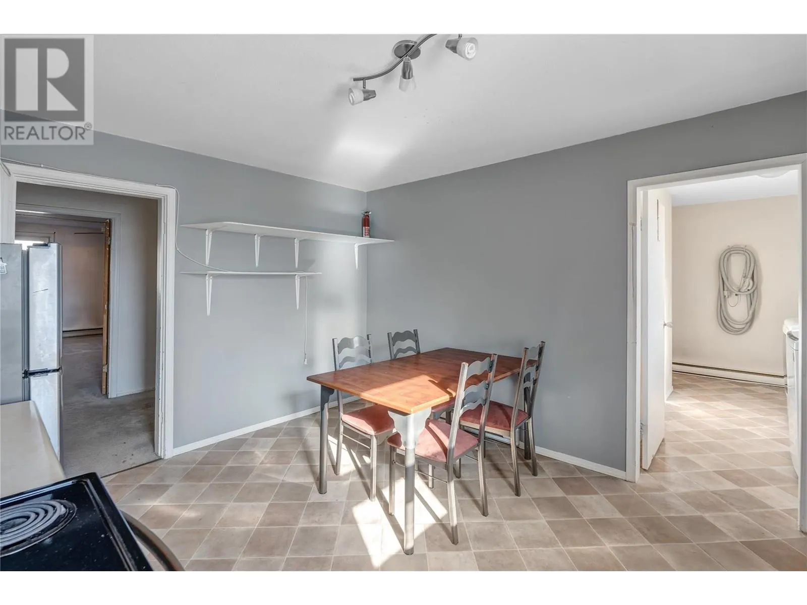 10110 Main Street