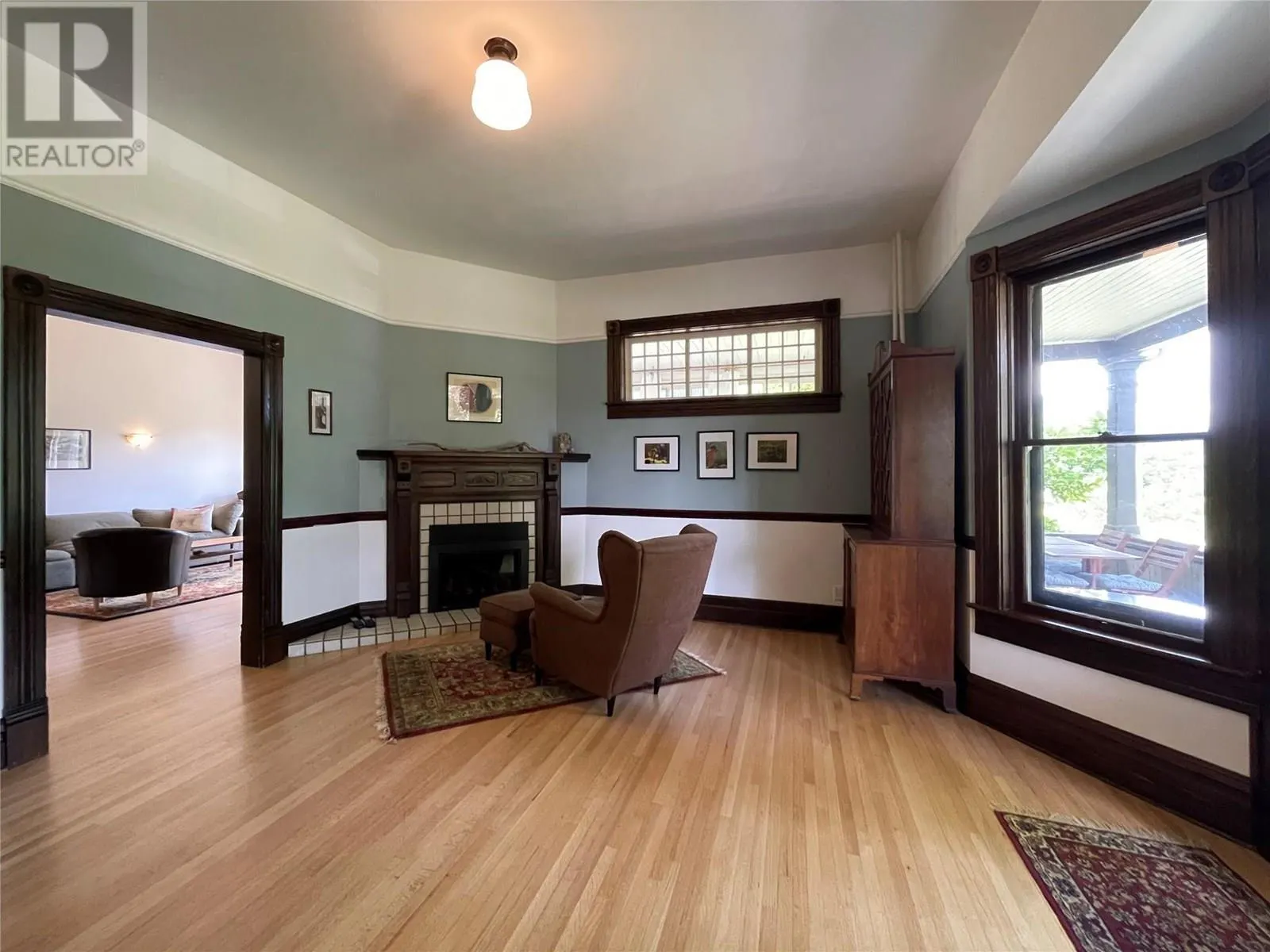 424 Observatory Street
