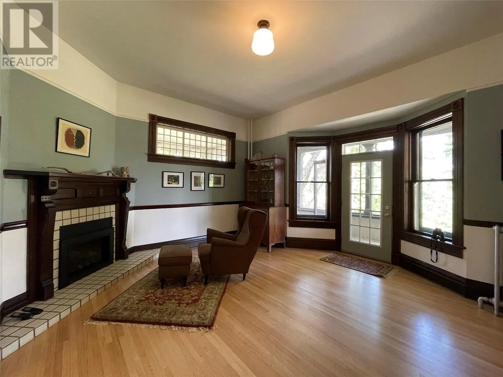 424 Observatory Street
