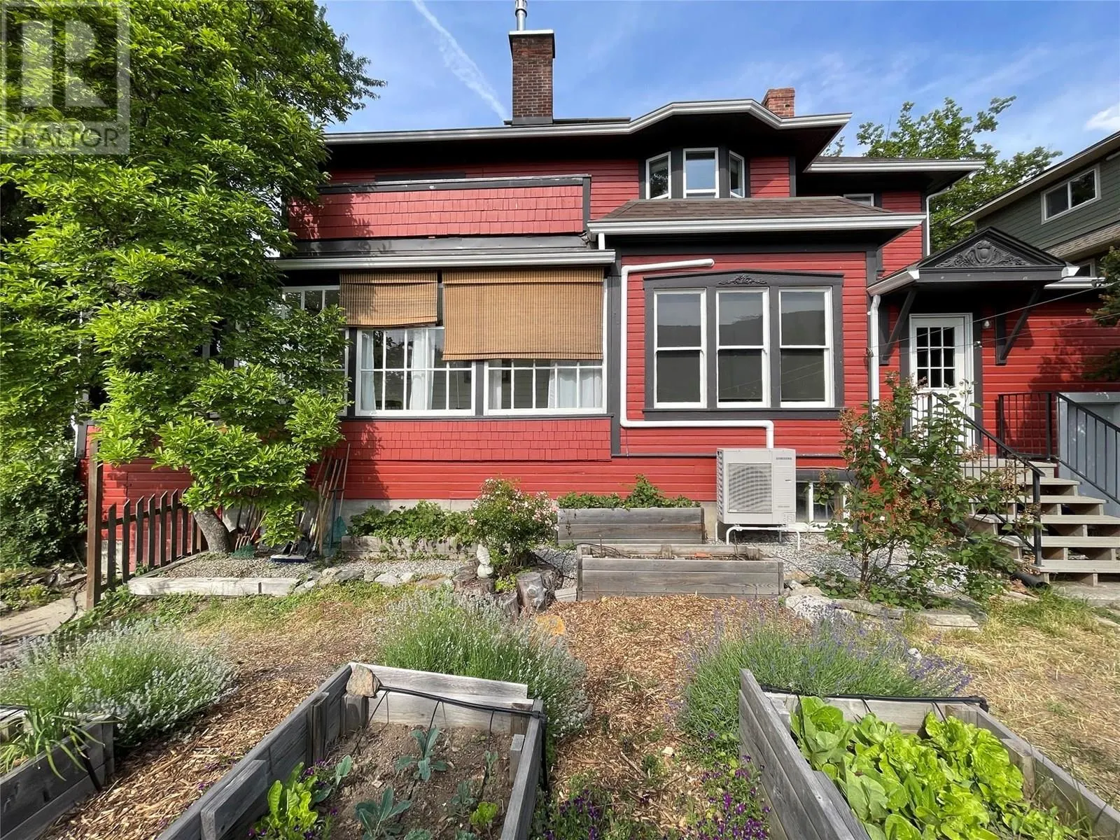 424 Observatory Street