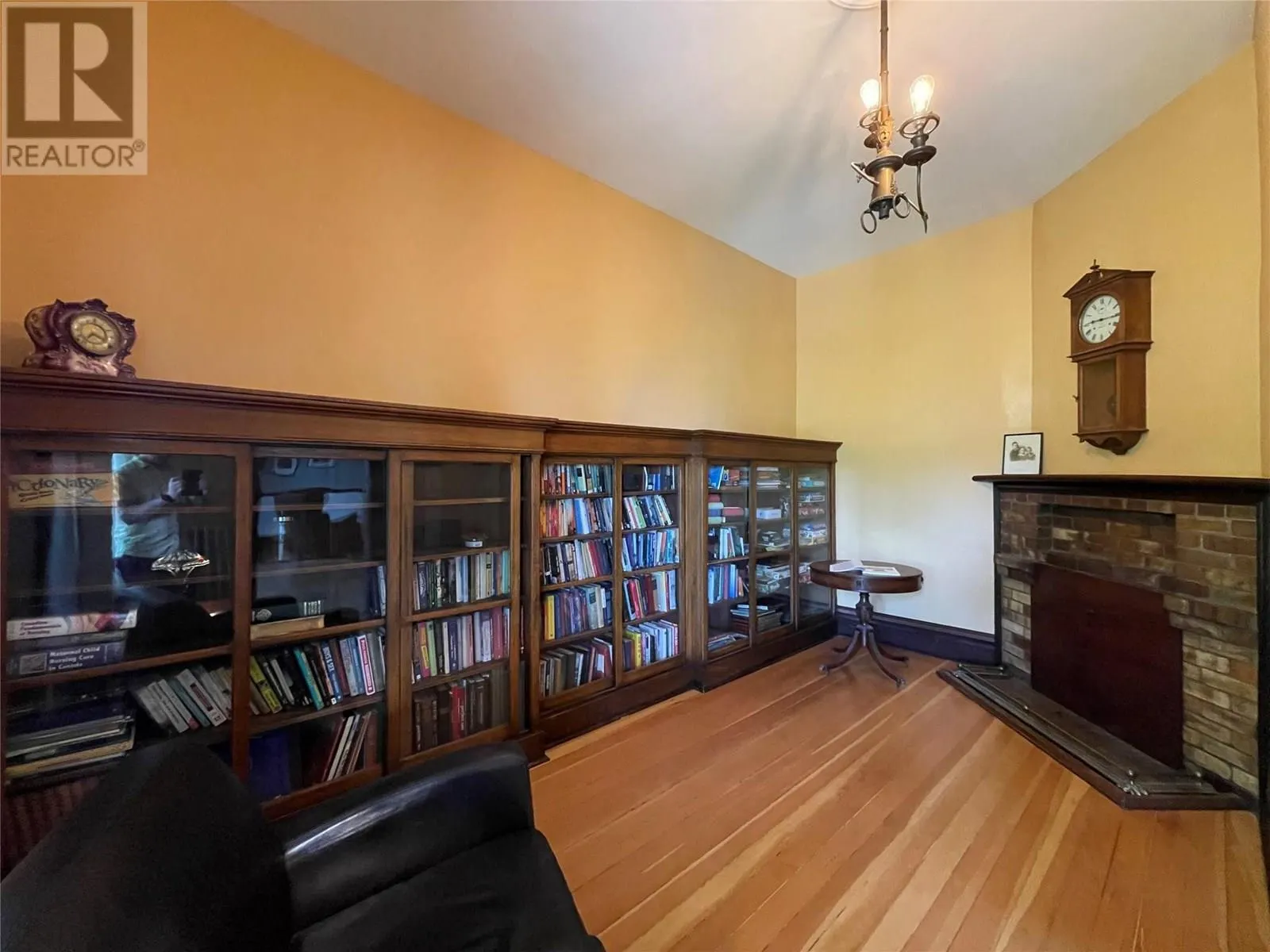 424 Observatory Street