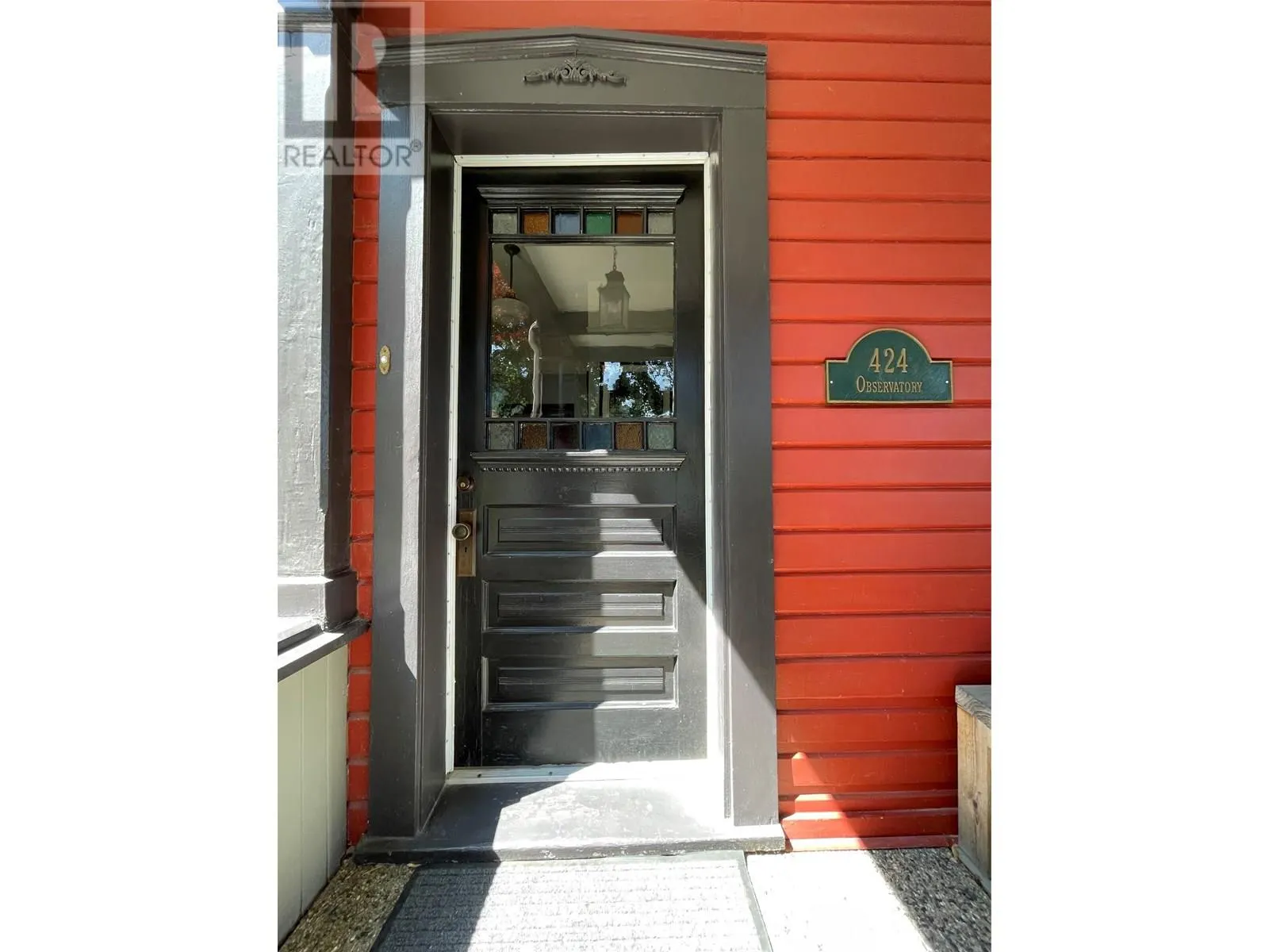 424 Observatory Street