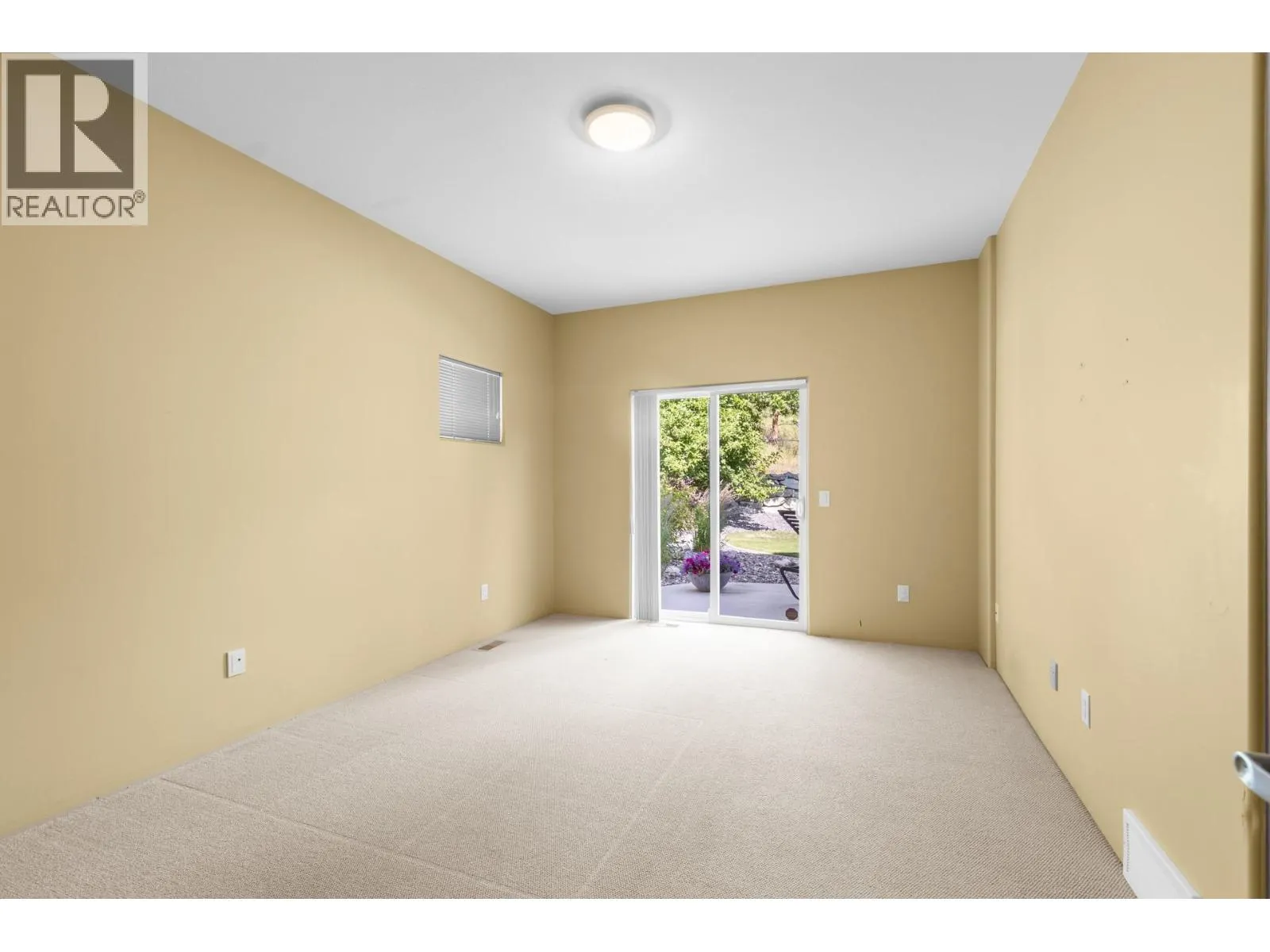 2111 Lillooet Crescent