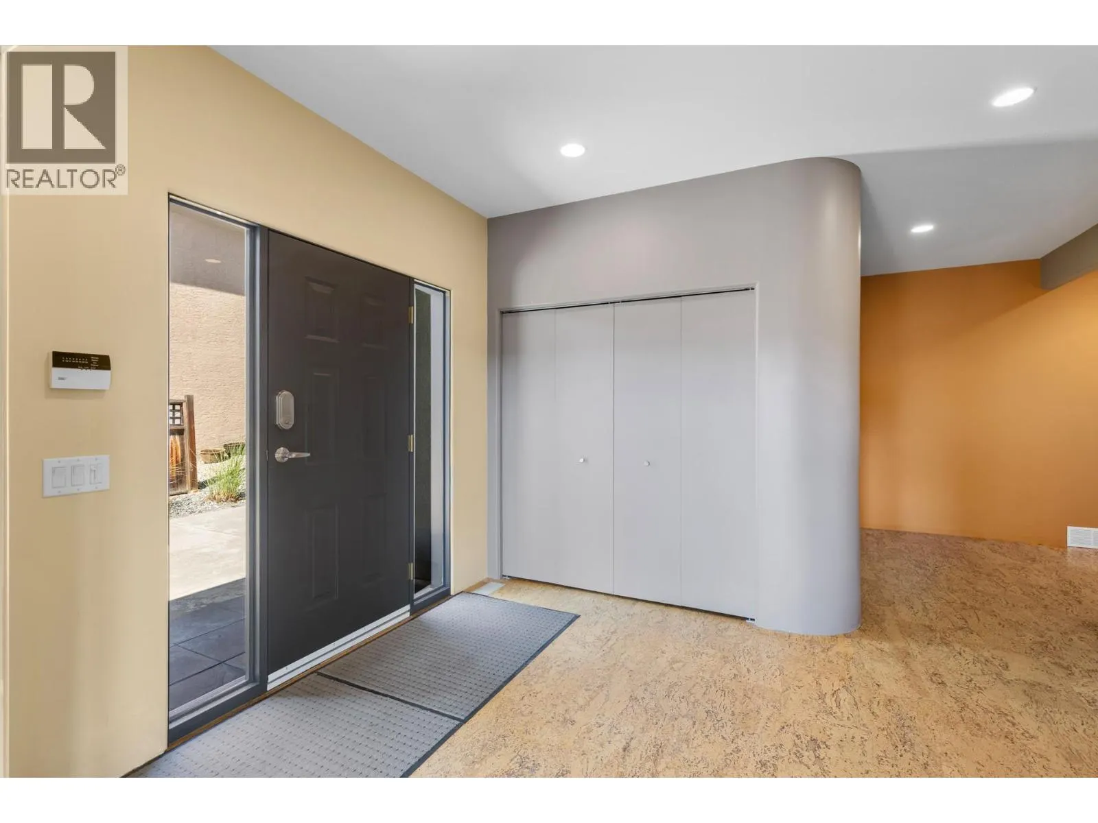 2111 Lillooet Crescent