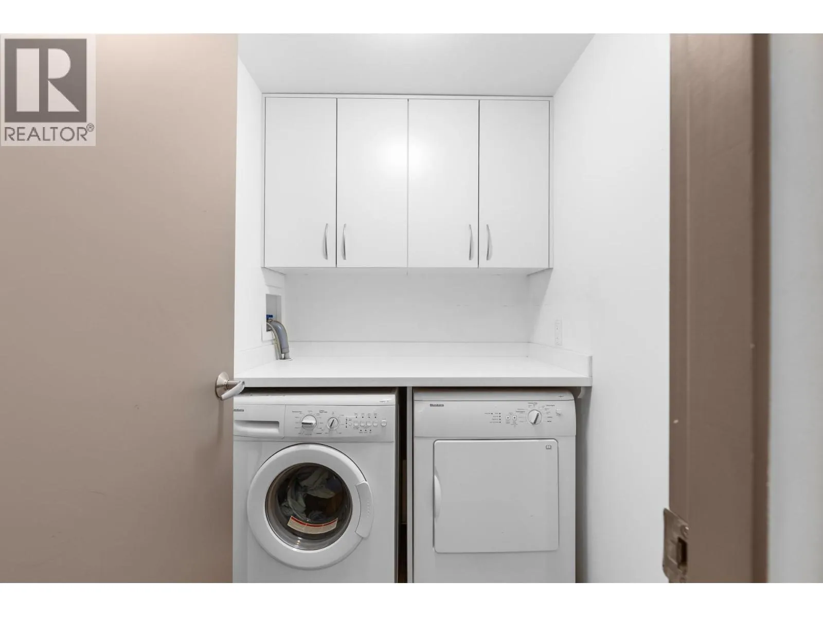 2111 Lillooet Crescent