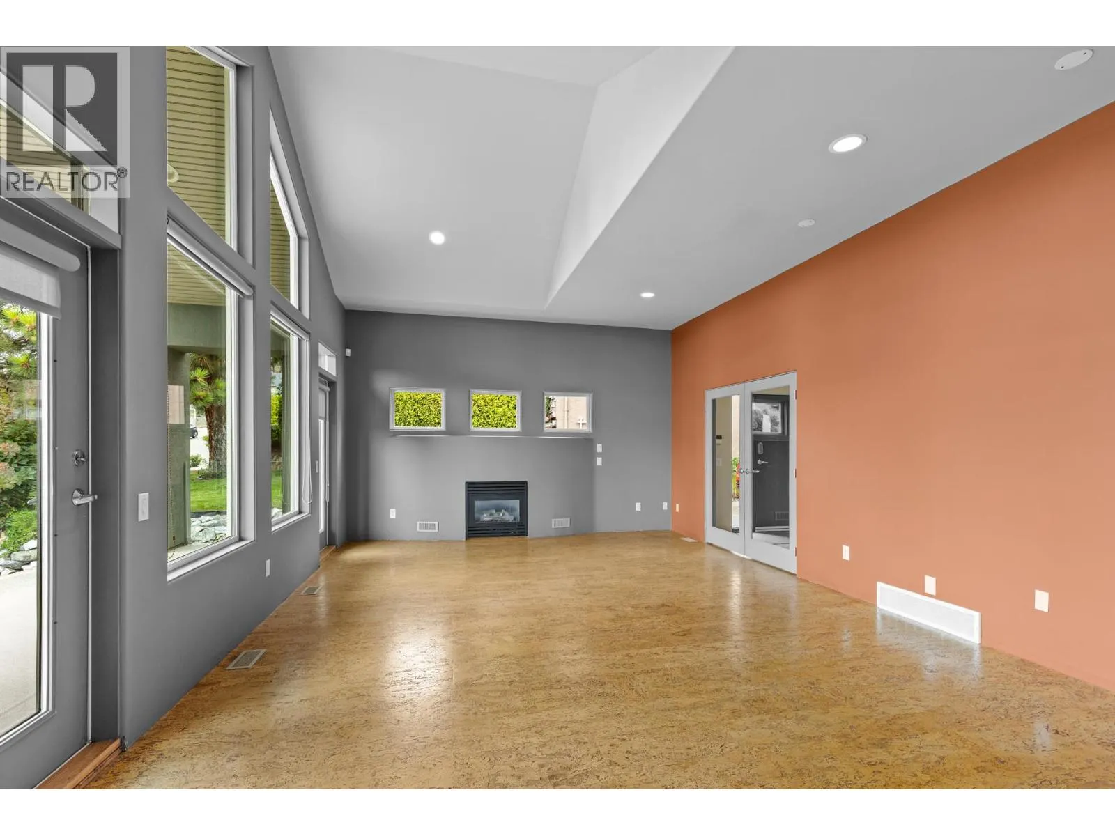 2111 Lillooet Crescent
