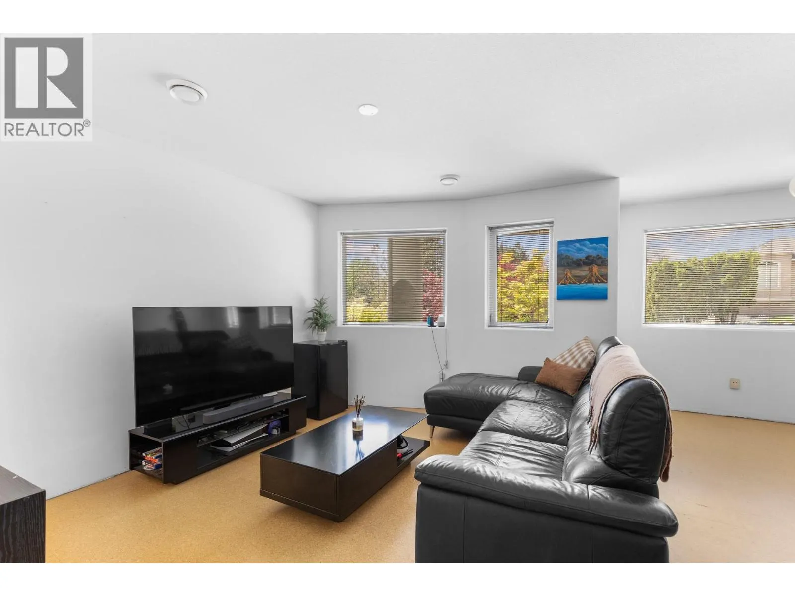 2111 Lillooet Crescent