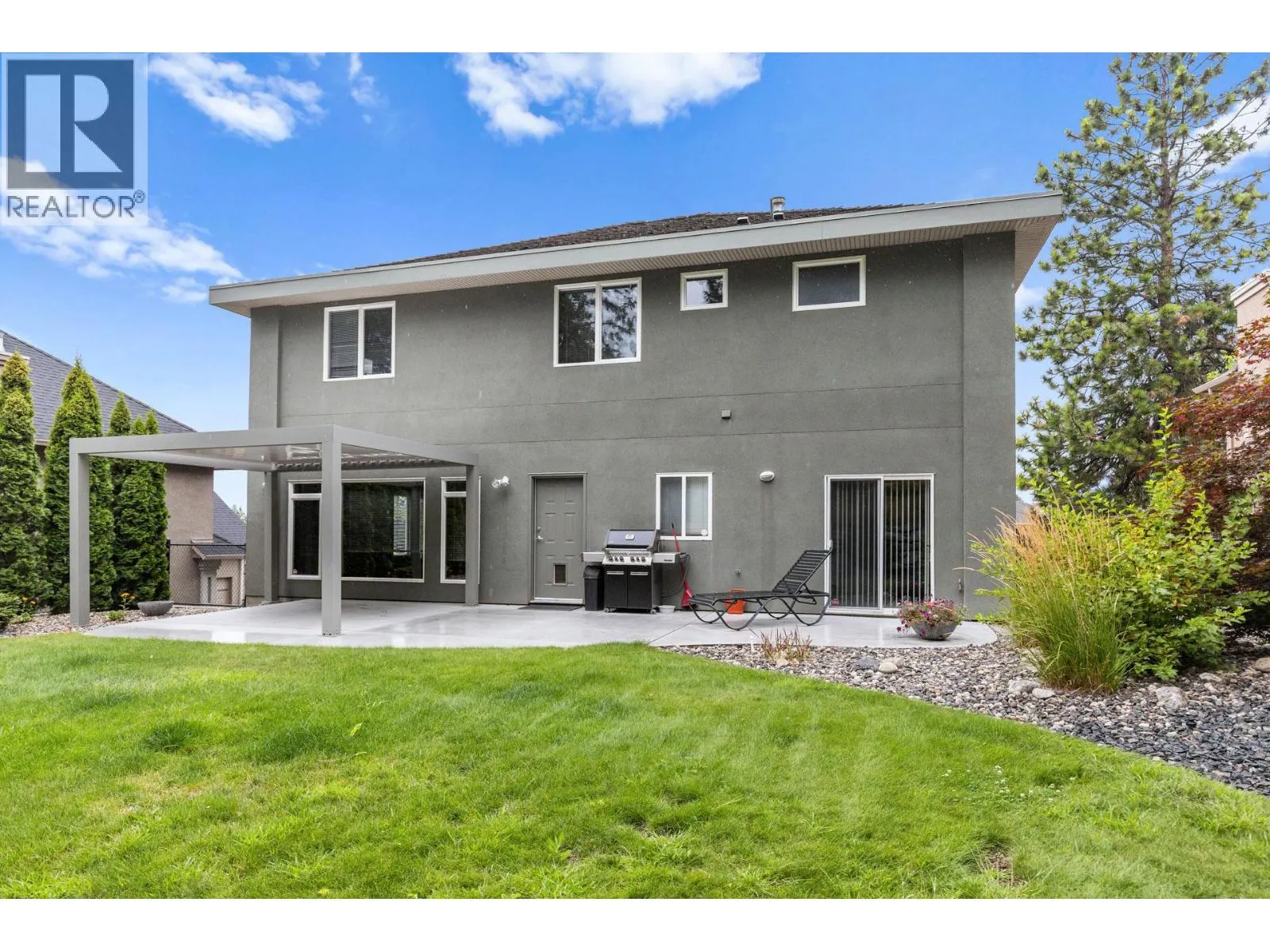 2111 Lillooet Crescent