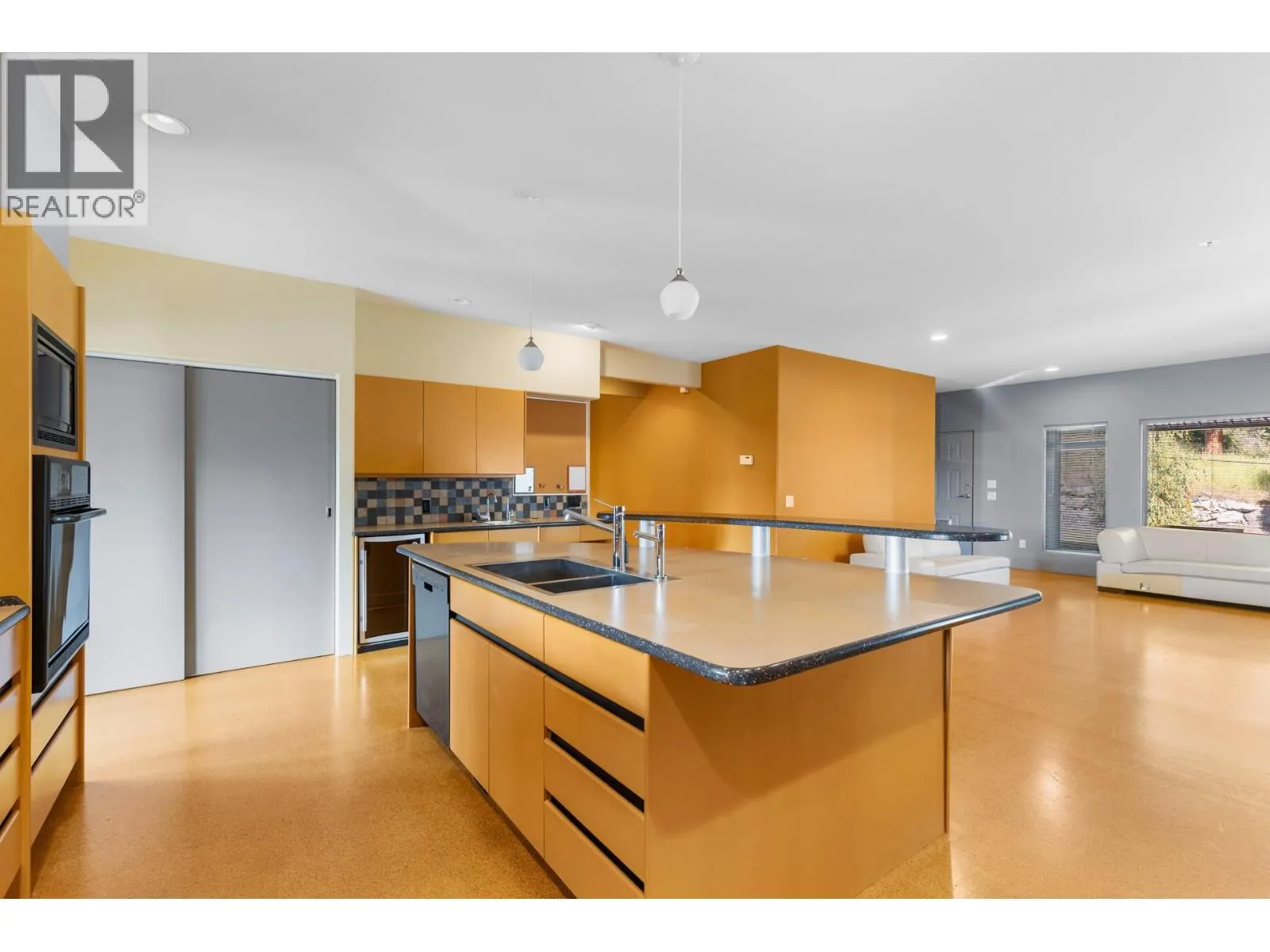 2111 Lillooet Crescent