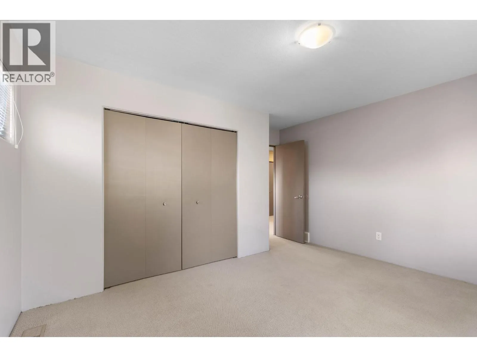2111 Lillooet Crescent
