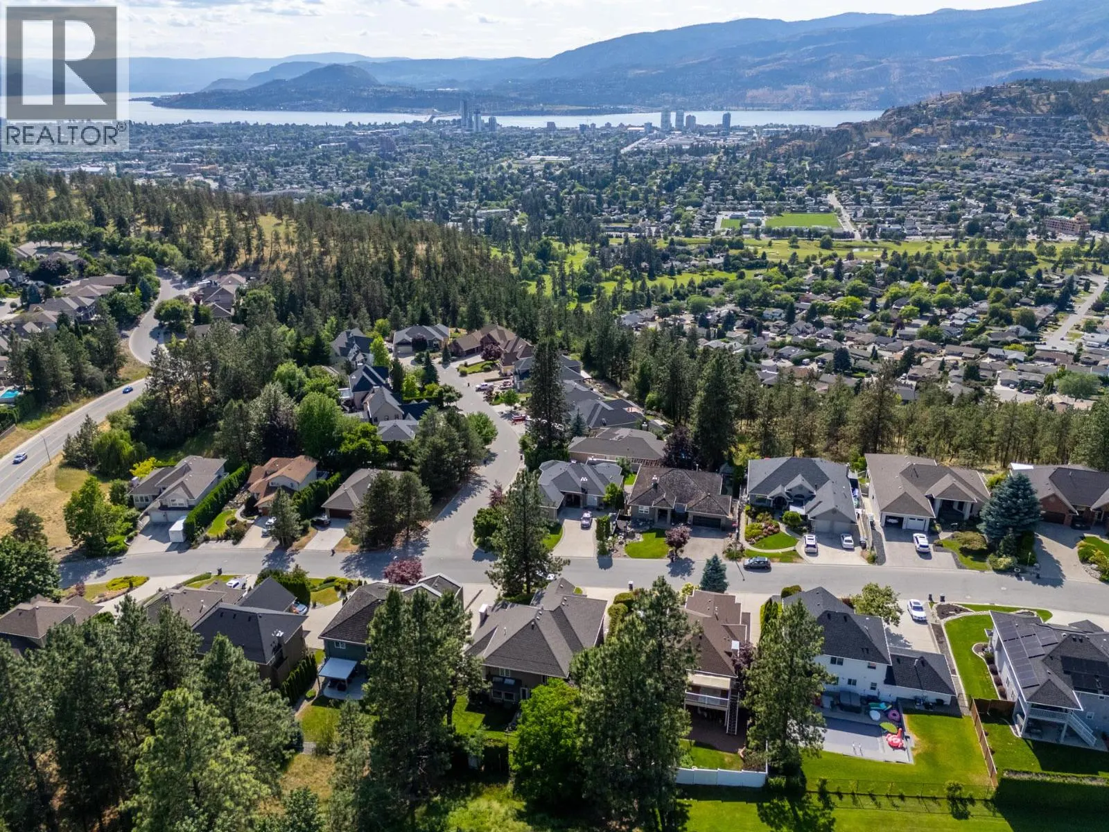 2111 Lillooet Crescent