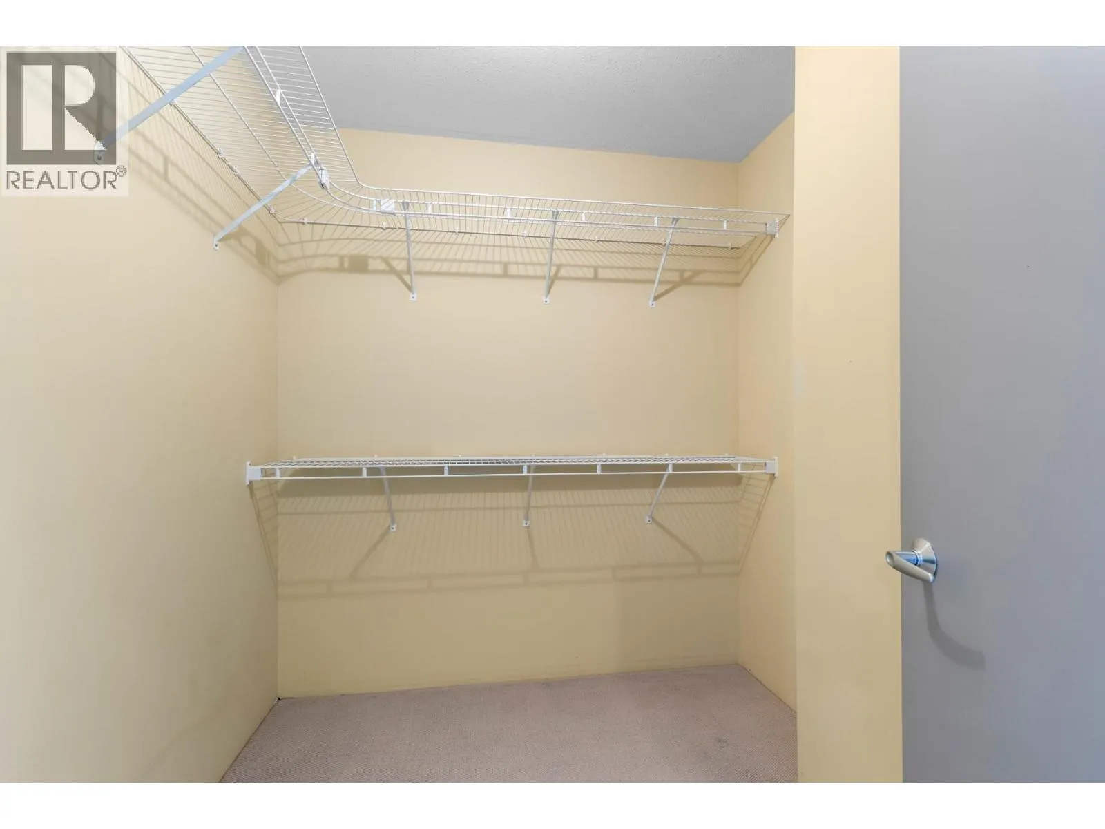 2111 Lillooet Crescent