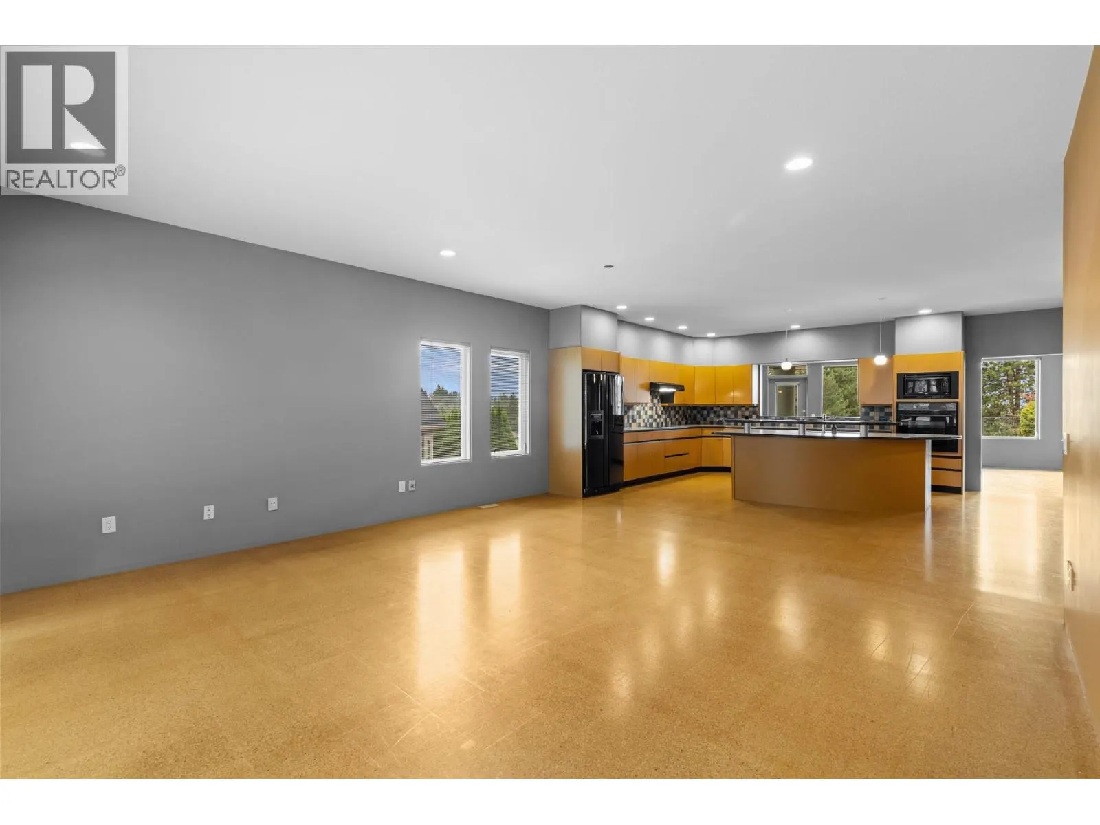 2111 Lillooet Crescent