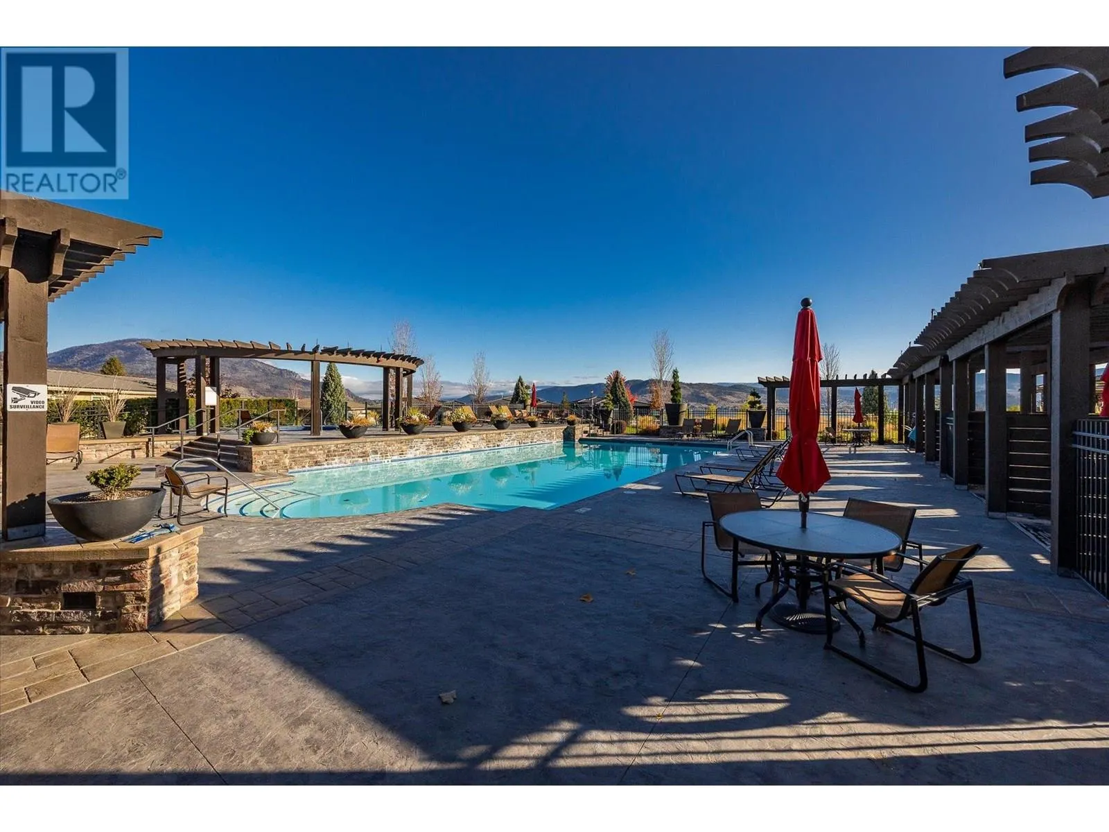 1793 Viewpoint Drive