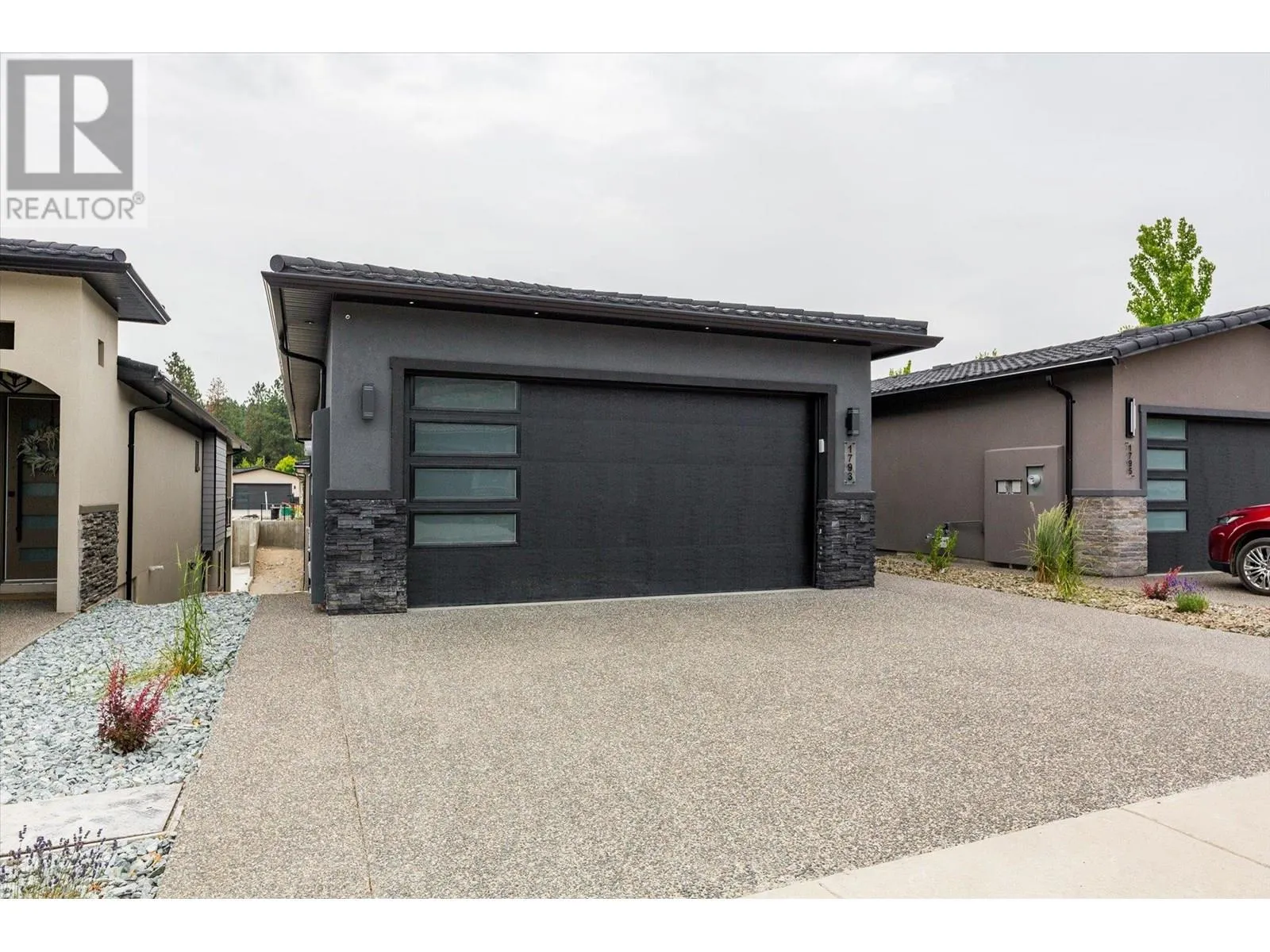1793 Viewpoint Drive