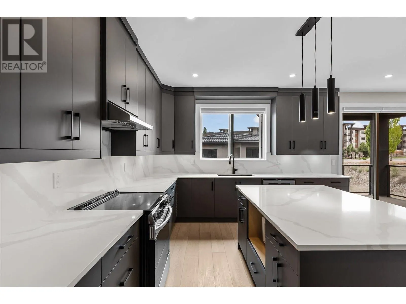 1793 Viewpoint Drive