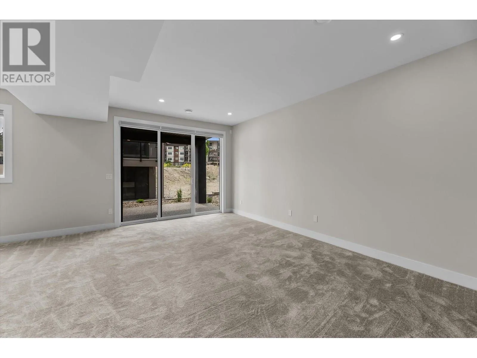 1793 Viewpoint Drive