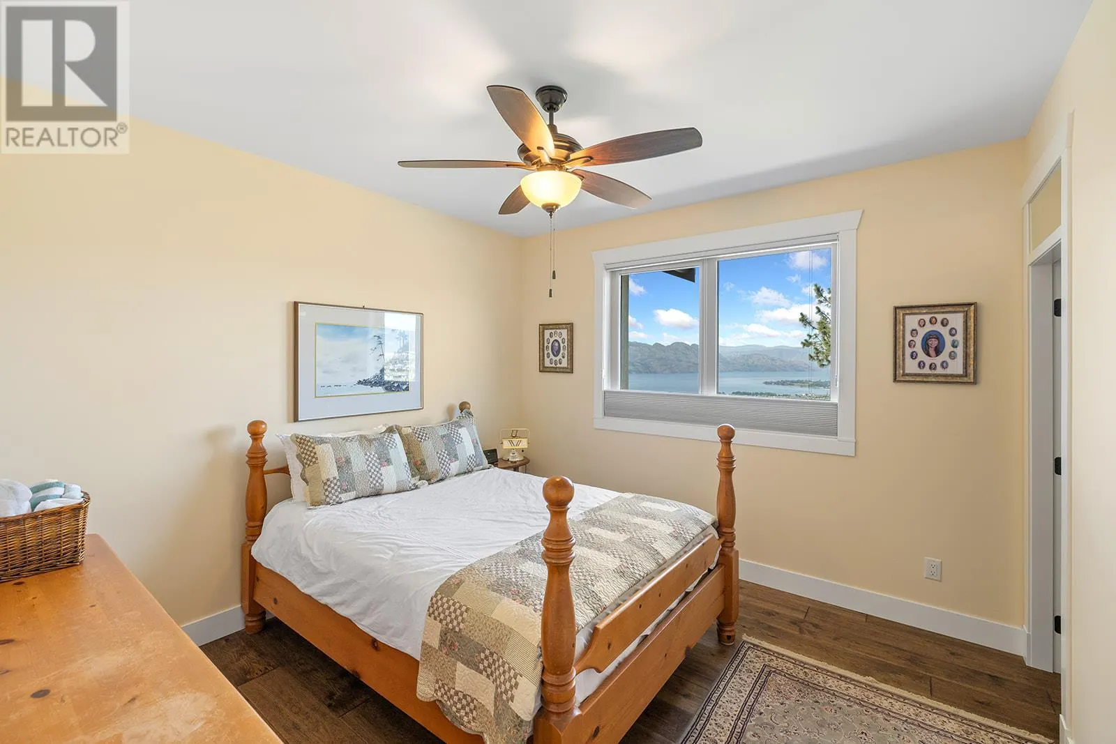3321 Vineyard View Drive