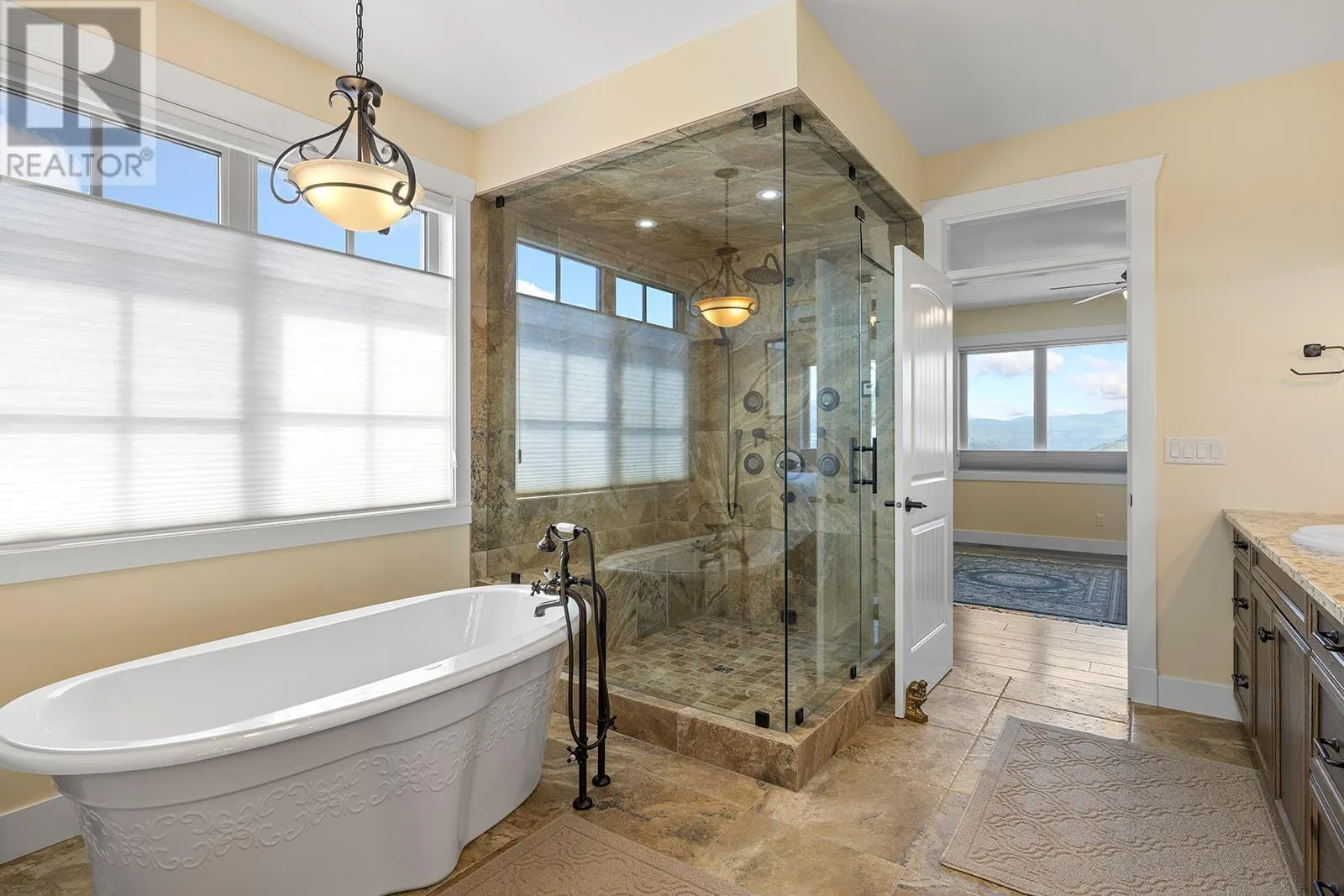 3321 Vineyard View Drive