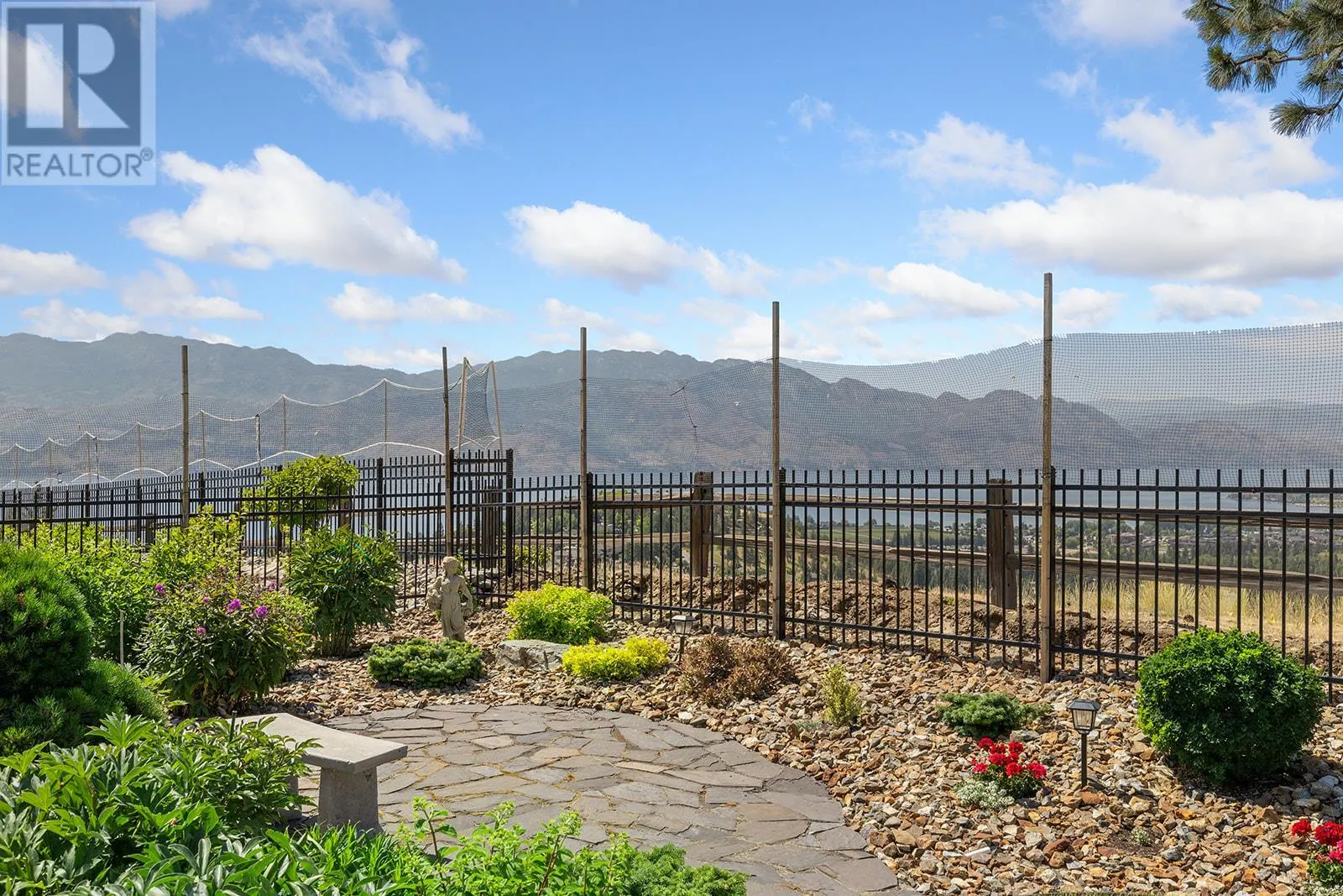 3321 Vineyard View Drive