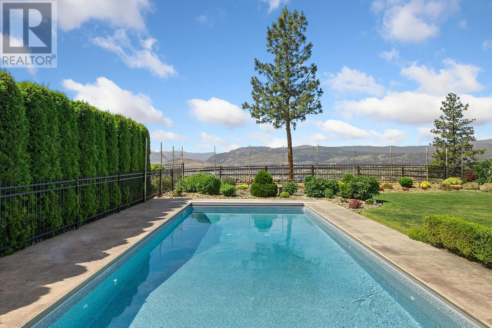 3321 Vineyard View Drive