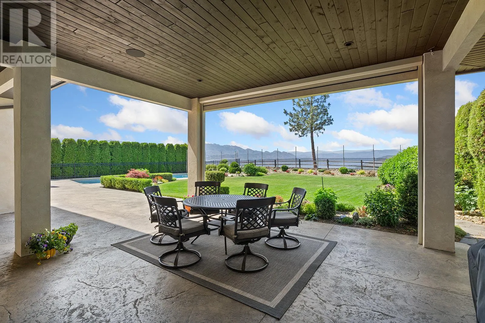 3321 Vineyard View Drive