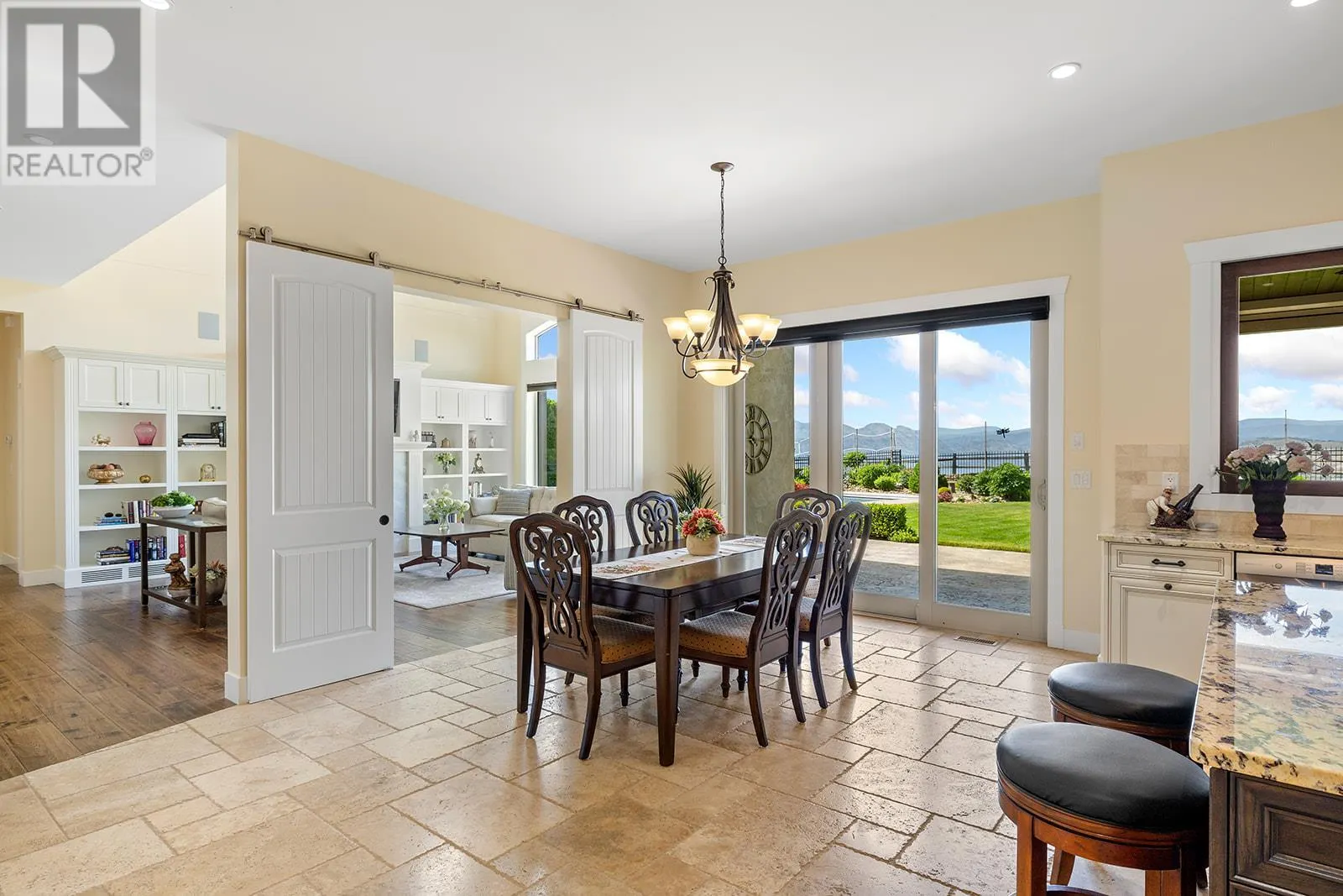 3321 Vineyard View Drive