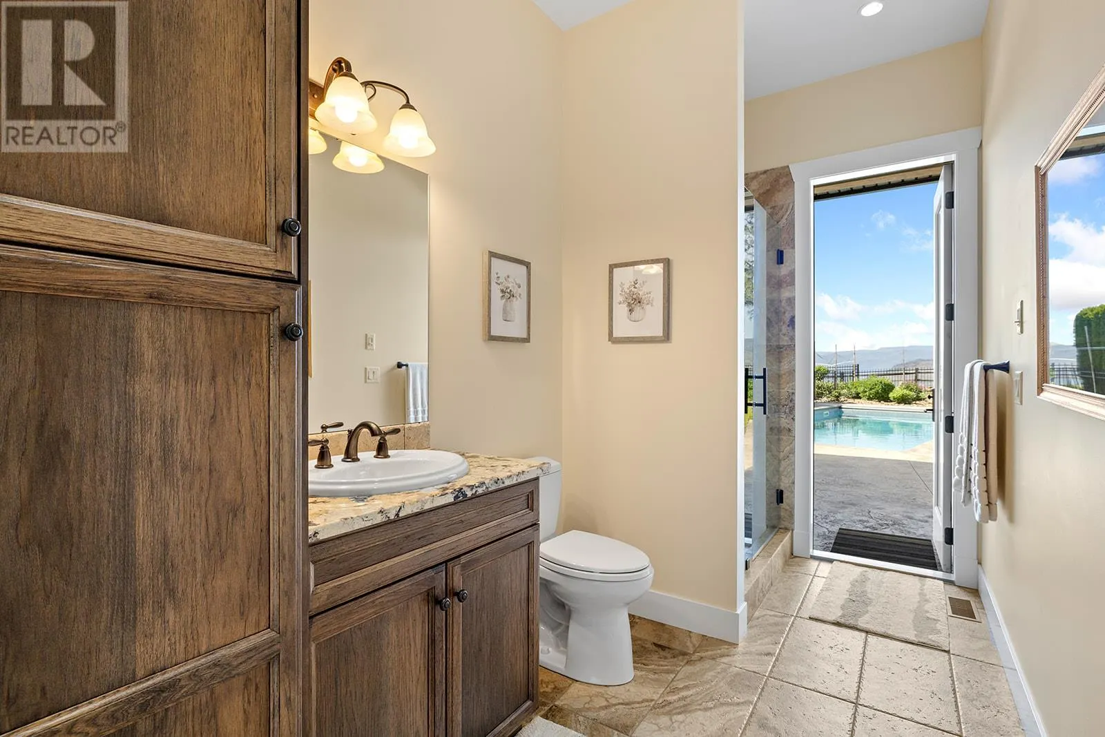 3321 Vineyard View Drive