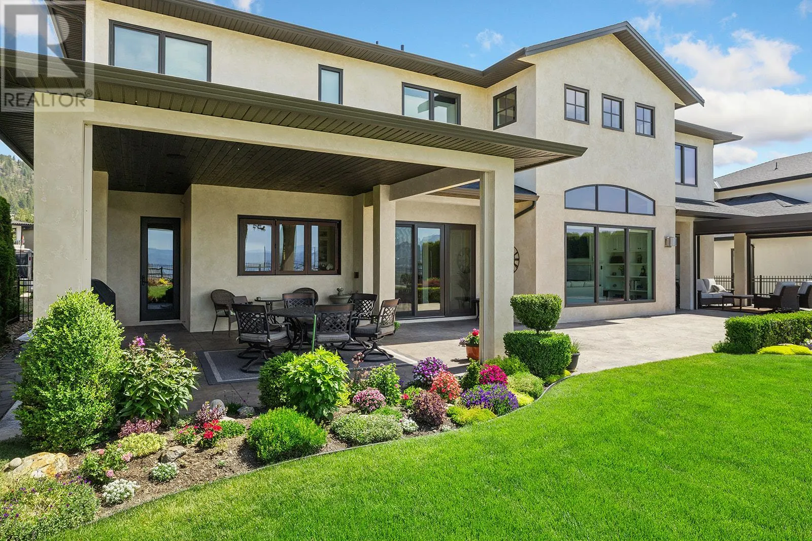 3321 Vineyard View Drive