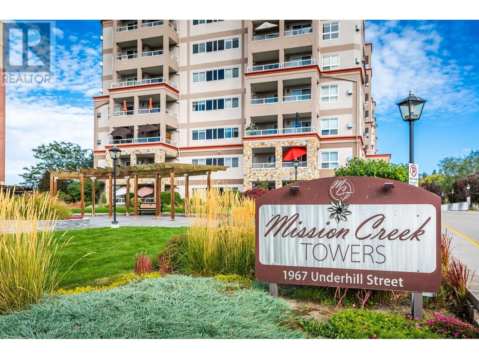 1966 Durnin Road Unit# 103