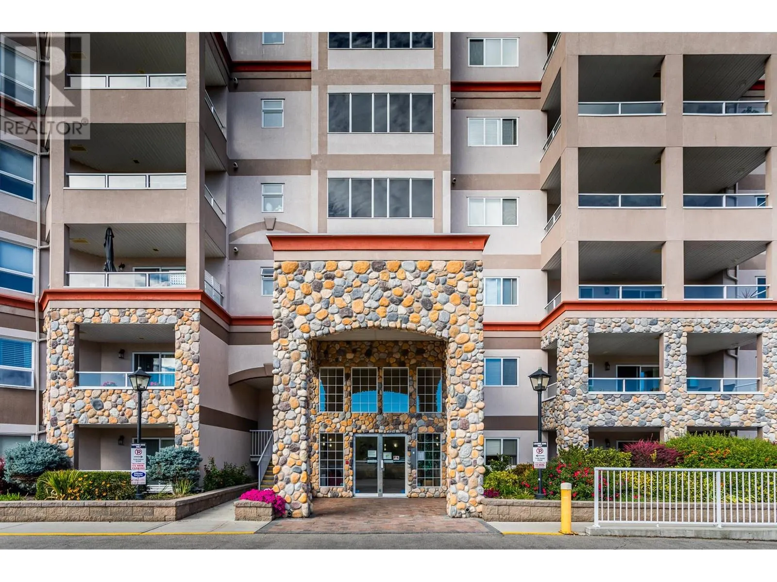 1966 Durnin Road Unit# 103
