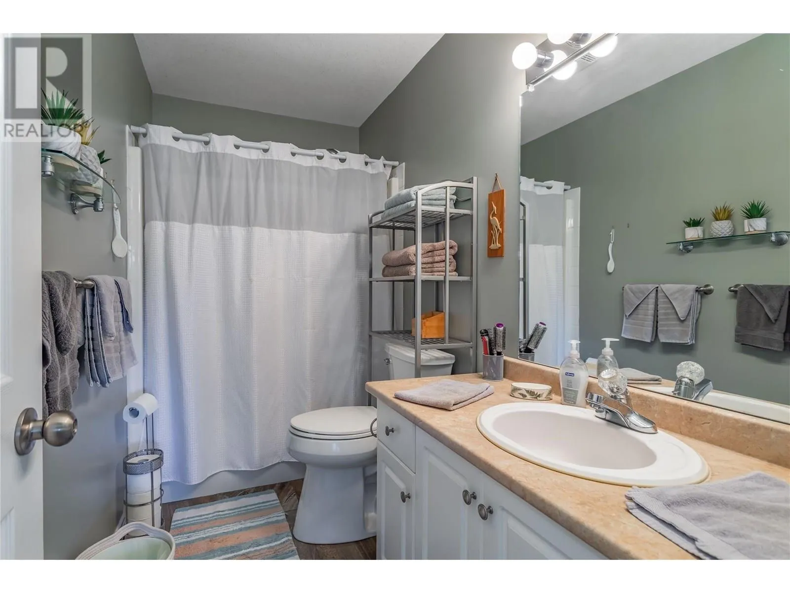 1966 Durnin Road Unit# 103