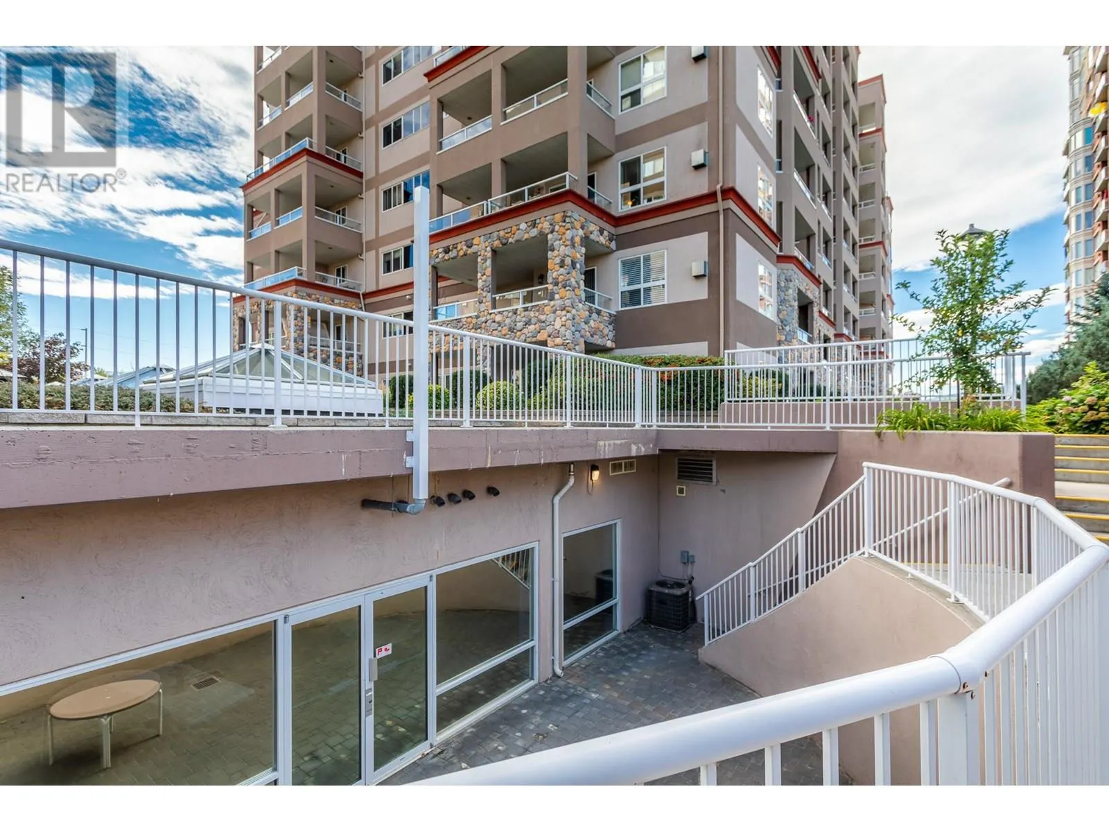 1966 Durnin Road Unit# 103