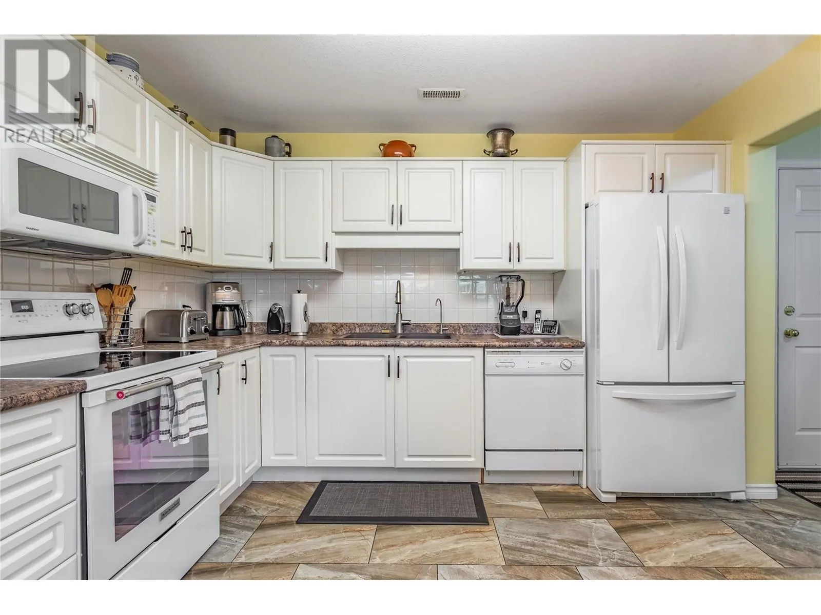 1966 Durnin Road Unit# 103