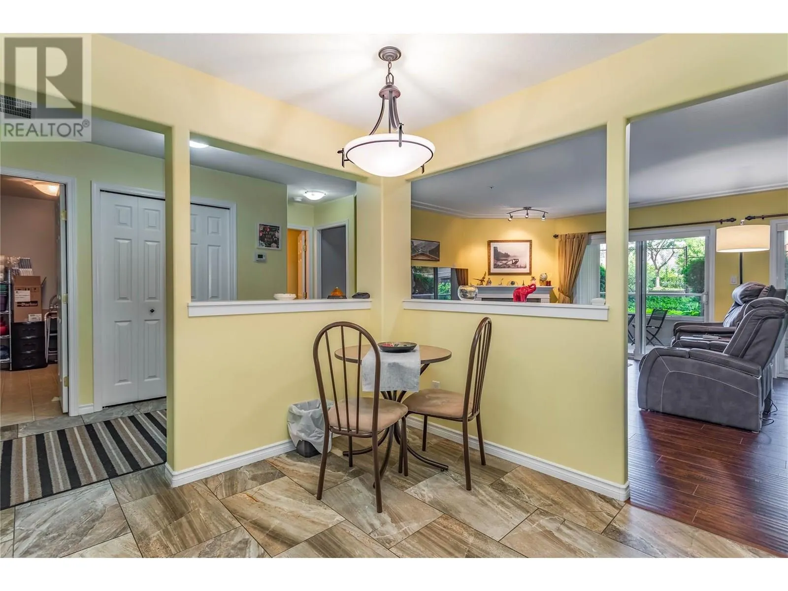 1966 Durnin Road Unit# 103