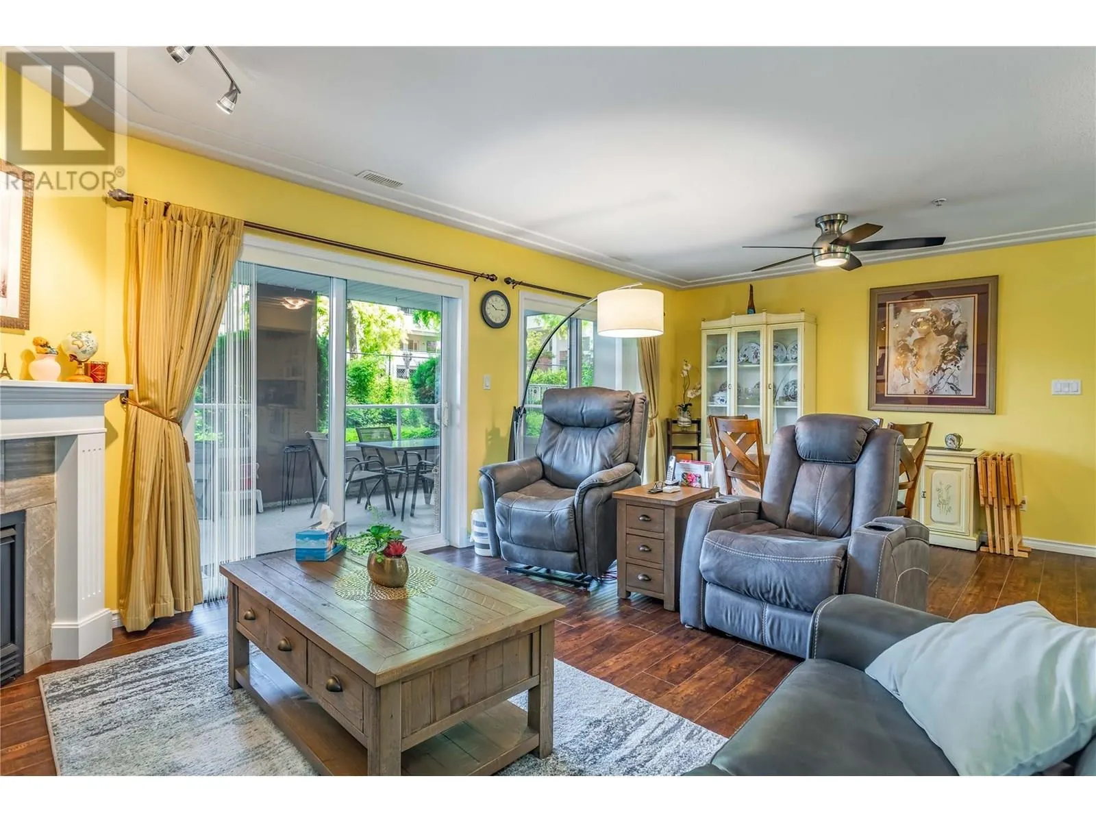 1966 Durnin Road Unit# 103