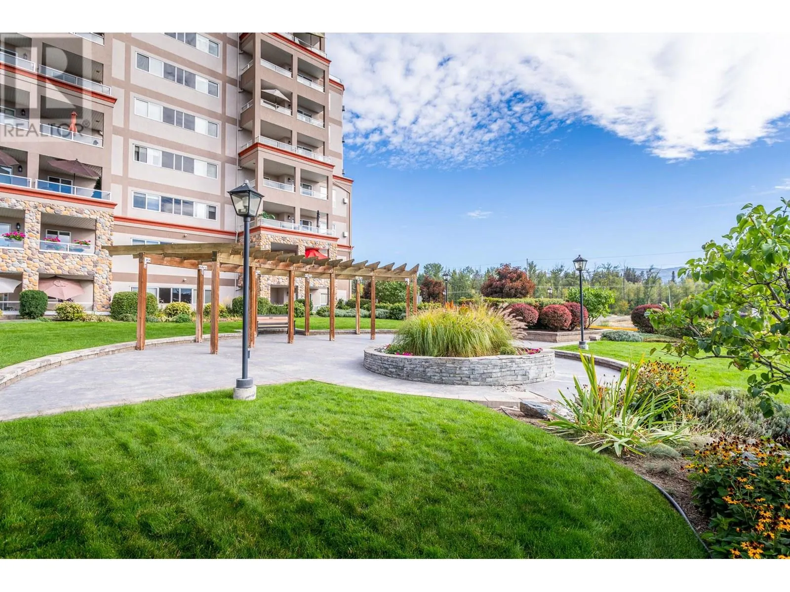 1966 Durnin Road Unit# 103