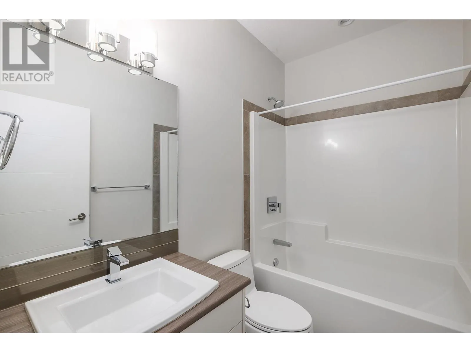 1102 Cameron Avenue Unit# 3