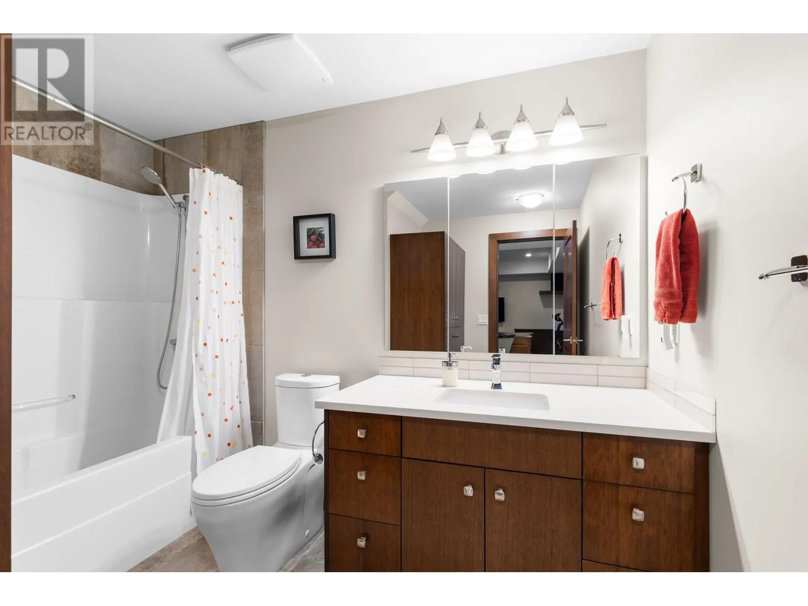 3318 Vineyard View Drive