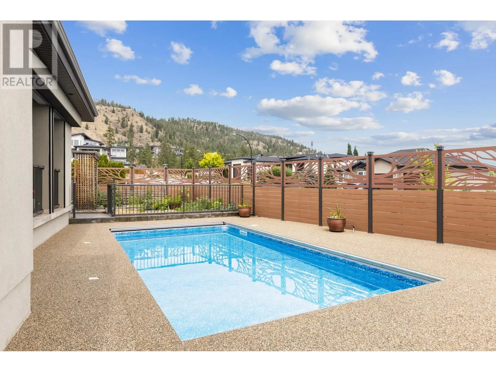3318 Vineyard View Drive