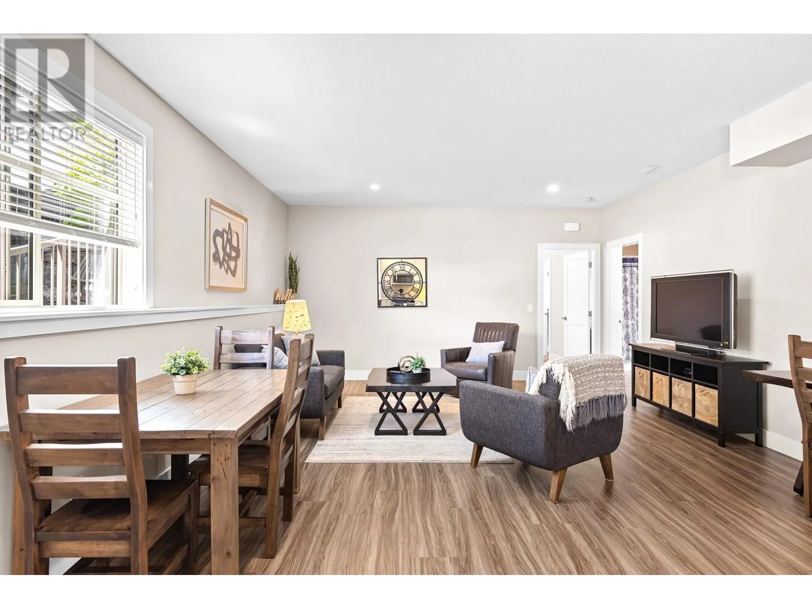 3318 Vineyard View Drive