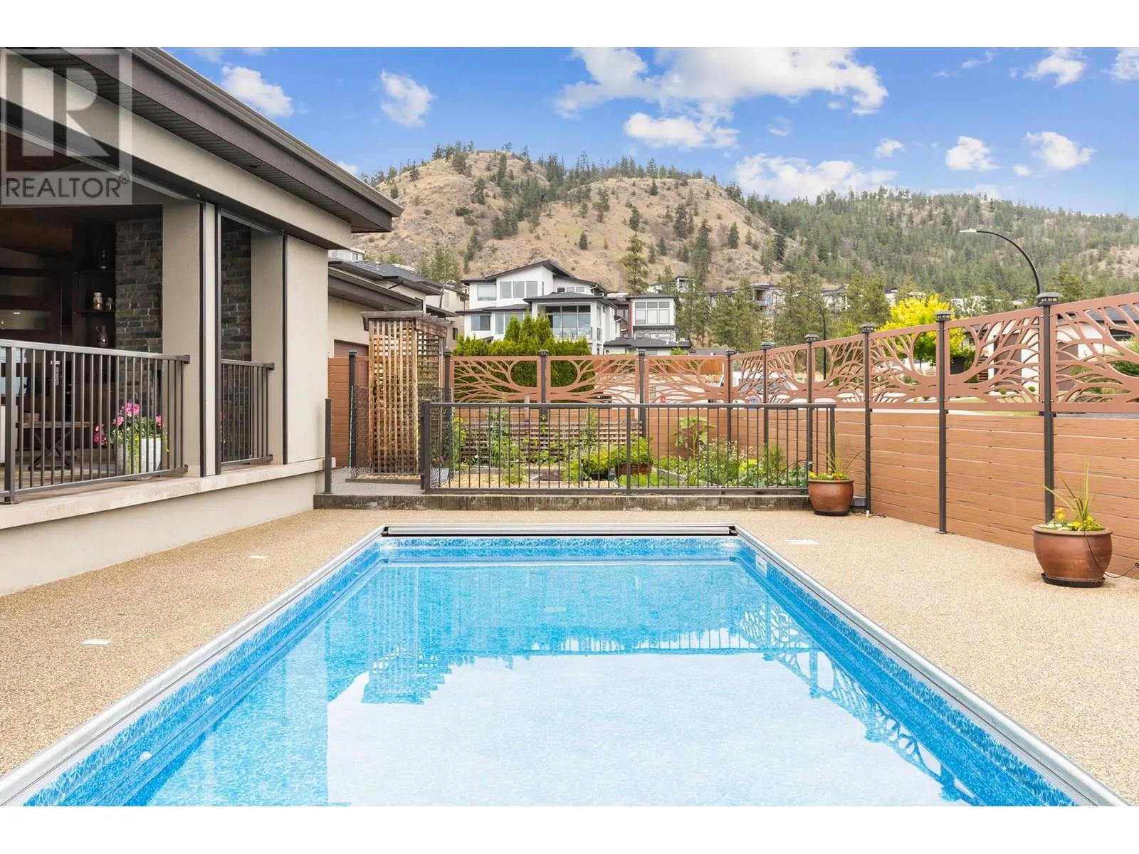 3318 Vineyard View Drive