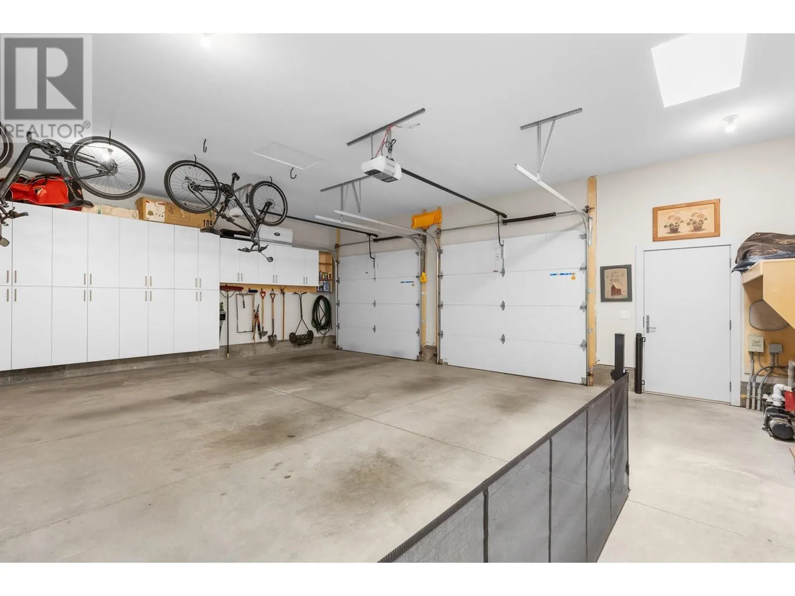 3318 Vineyard View Drive