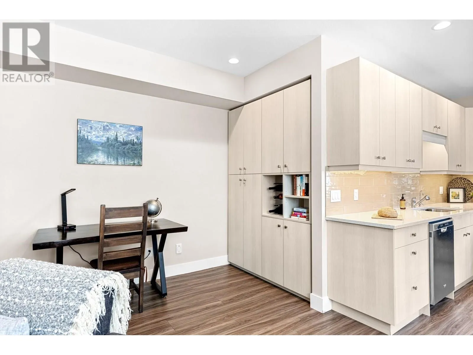 3318 Vineyard View Drive