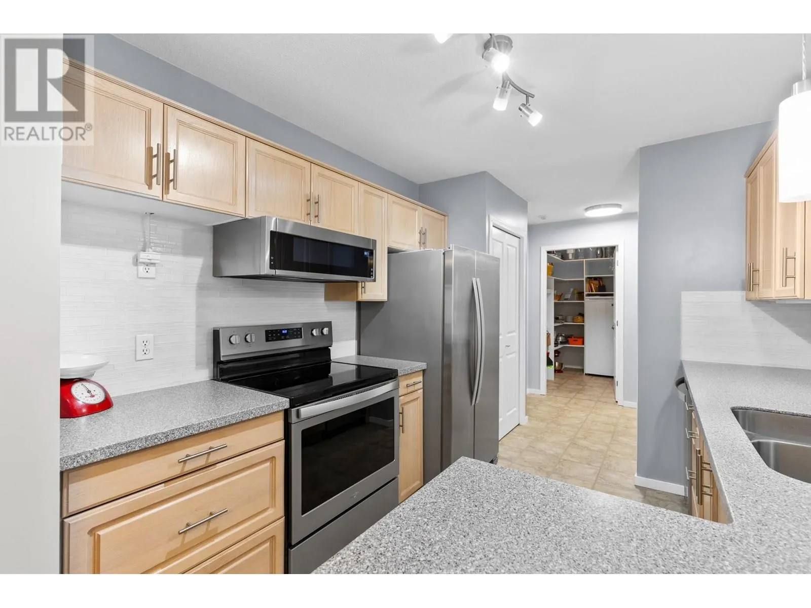 3858 Brown Road Unit# 205