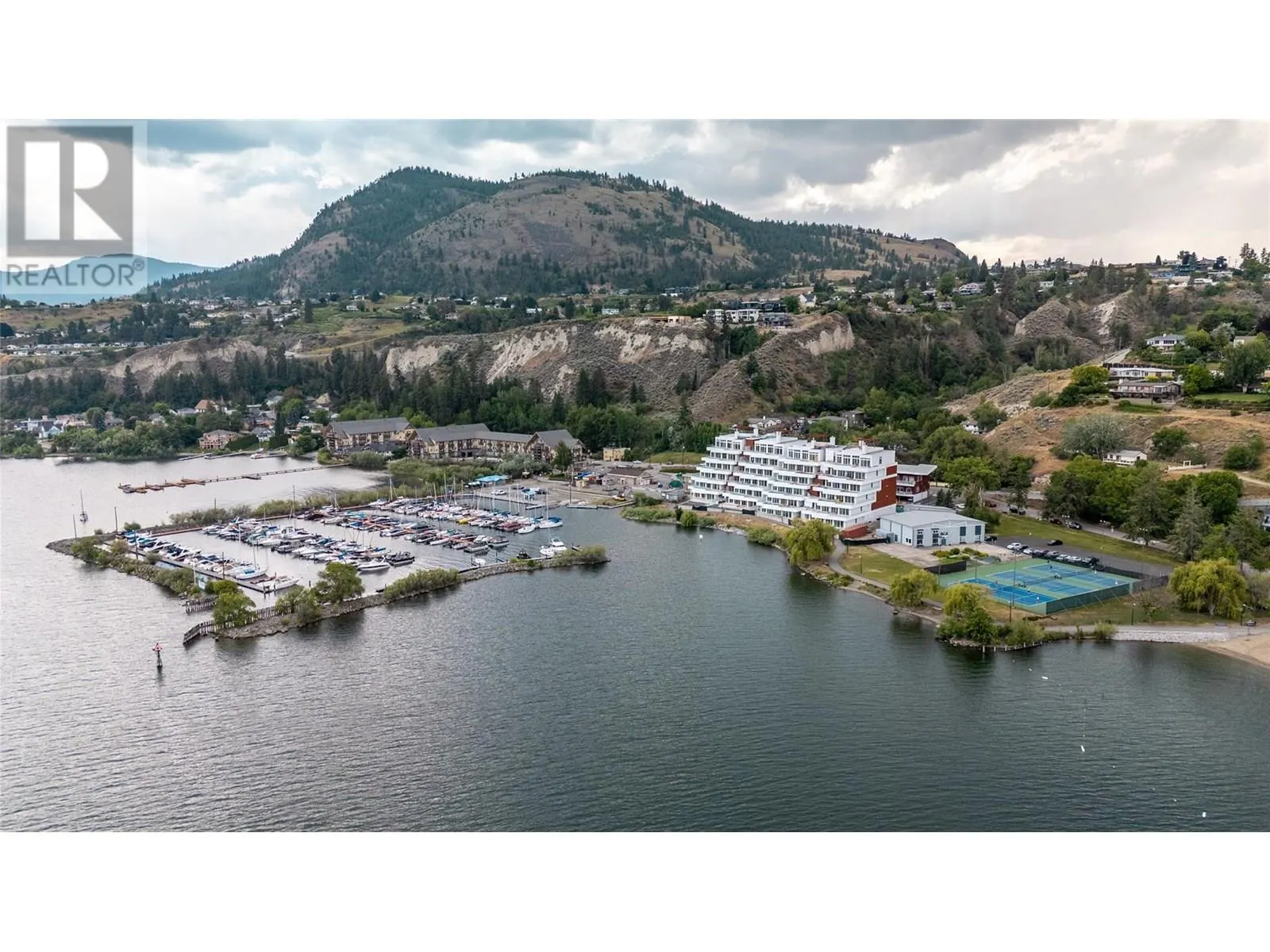 13419 Lakeshore Drive S Unit# 201