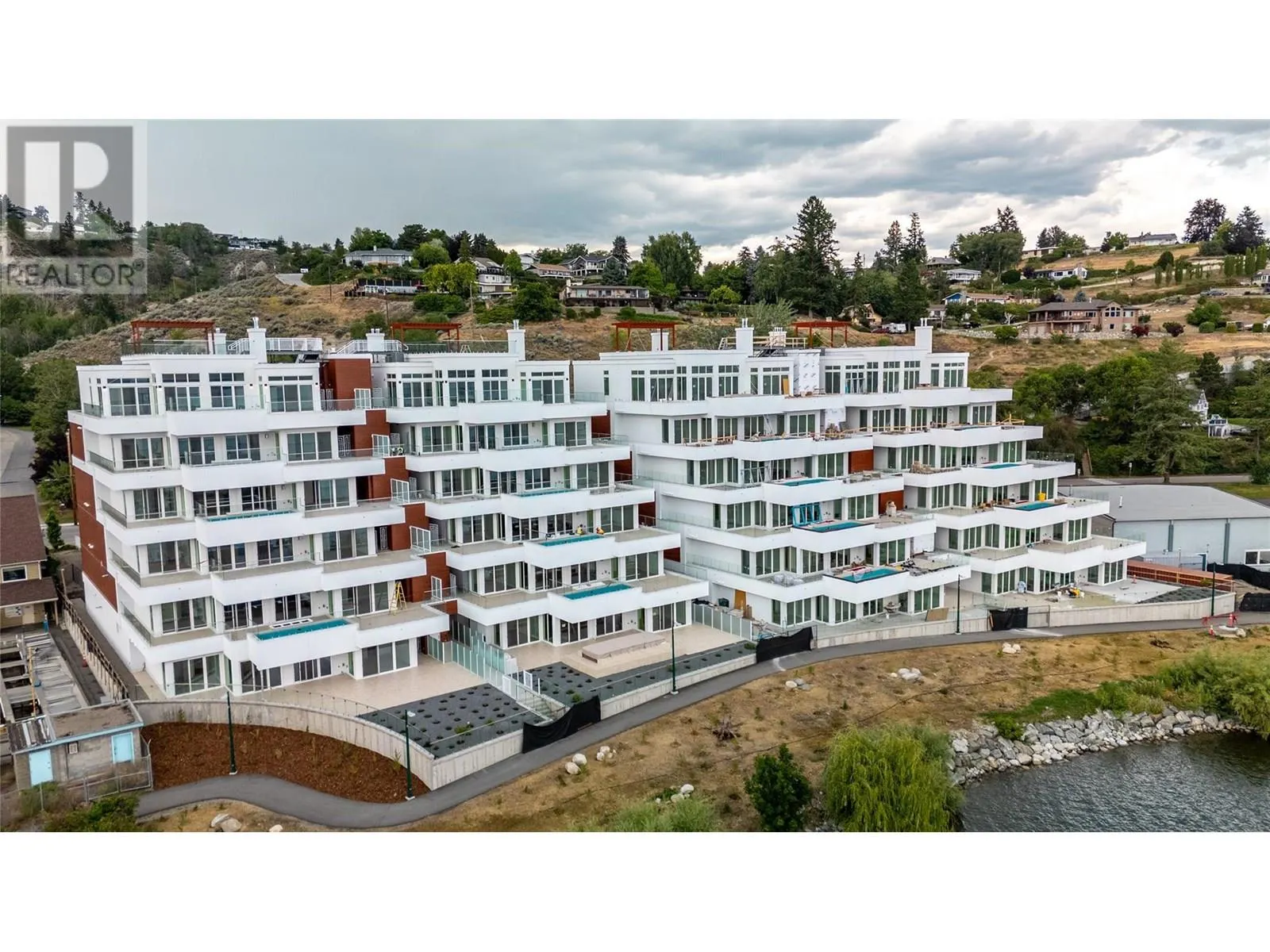 13419 Lakeshore Drive S Unit# 201